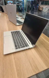 hp835G8