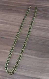 گردنبند استیل طلایی