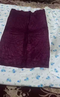 دو عدد رختخواب مخمل با دوعدد تشک وچند عدد پتو