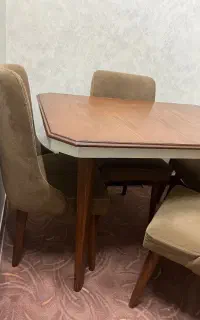 میز غذاخوری