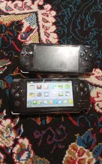 دو عدد دستگاه بازی psp