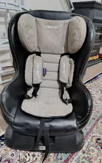 صندلی ماشین