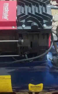 پمپ باد ۲۵ لیتری  کار نکرده
