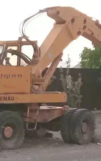 فروش بیل میکانیکی غول آلمانی دماگ