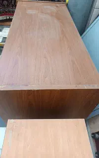 میز‌چوبی‌وفایل‌۳کشو