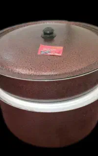 قابلمه و تابه تفلون بزرگ