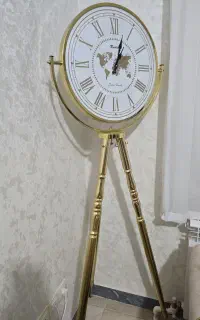 ساعت ایستاده