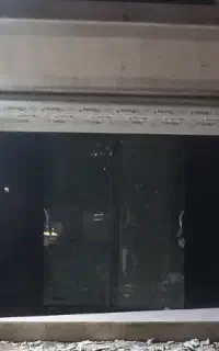 مغازه ۲۰متر شیشه سکوریت کرکره برقی