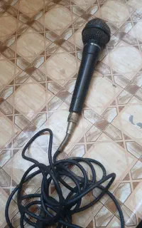 مکروفین