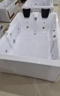 جکوزی ۱۷۵در۱۲۰