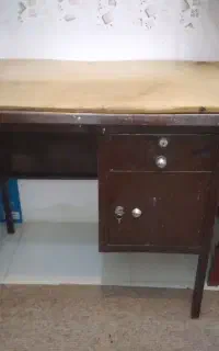 میز فلزی تحریر