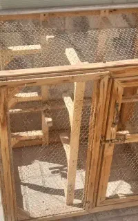 قفس چوبی