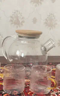 فروش ست چای‌خوری شیشه‌ای ۷پارچه قوری دمنوش و۶لیوان