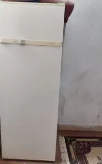 یخچال آزمایش