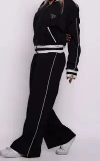 مدلینگ خانم پوشاک بانوان