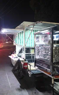 فلافلی ایستگاه شکم