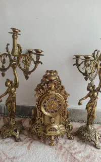 ساعت و شمدان و ساعت جنس سرب