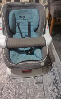 صندلی کودک خارجی سالم و تمیز