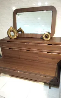 آینه و کنسول