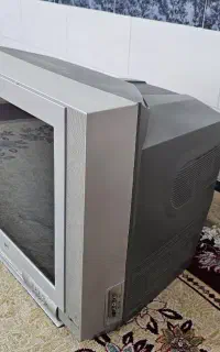 تلویزیون الجی ۲۱ اینچ در حد نو