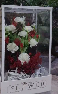 باکس گل مصنوعی