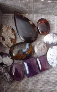 نگین عقیق فردوس