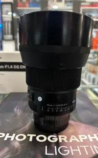 Sony لنز سیگما Sigma 85mm F1.4