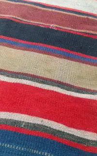 گلیم دست بافت پشمی