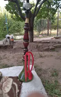 یک عدد قلیان چوبی