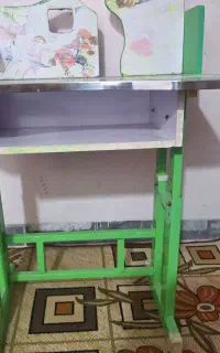 میز و صندلی تحریر
