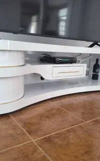 میز t.v