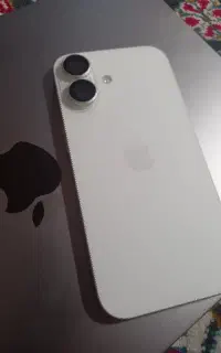 iPhone 16 normal