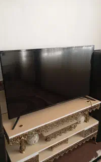 خریدار تلویزیون