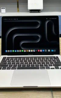 مک بوک پرو در حد نو، بسیار قوی MacBook pro 2022