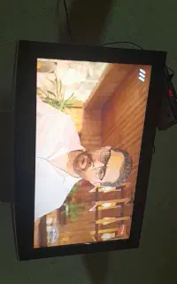 فروش یکدستگاه تلوزیون۳۲سامسونگ
