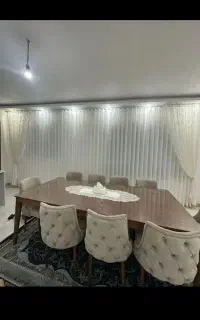 پرده ها به مدت دوهفته مدل مغازه بوده