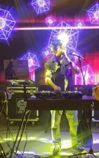 دیجی اقاو خانم