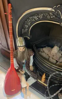 تنبور چوب توت و گردو کاسه بزرگ گلودار دو مهرمهرجان