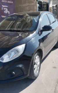 جک j4 مدل ۹۸ دنده اتومات سرحال
