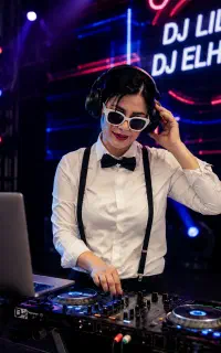 دیجی خانم Dj
