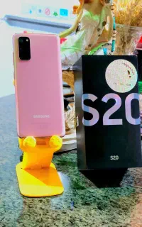 S20 پرچمدار درحدآک