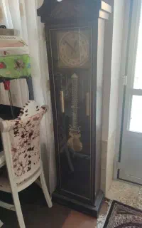 ساعت ایستاده چوبی