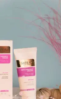 پوستی صاف، جوان و بی‌نقص