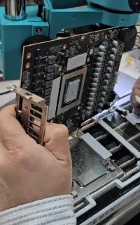 تعمیر لپتاپ - کارت گرافیک - XBOX - PS5 - مادربردPC