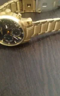 ساعت طلایی توجه به توضیحات