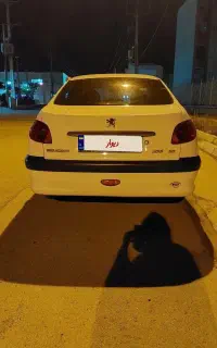 ماشین ۲۰۶
