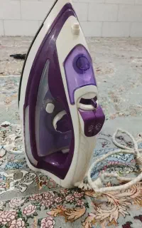 اتو بخار کاملا سالم