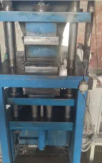 دستگاه تولید آجر و کف فرش