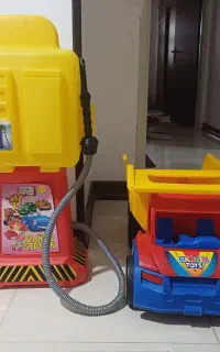 کامیون اسباب بازی