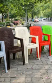 صندلی پلاستیکی مدل رومینا میز ناهارخوری
